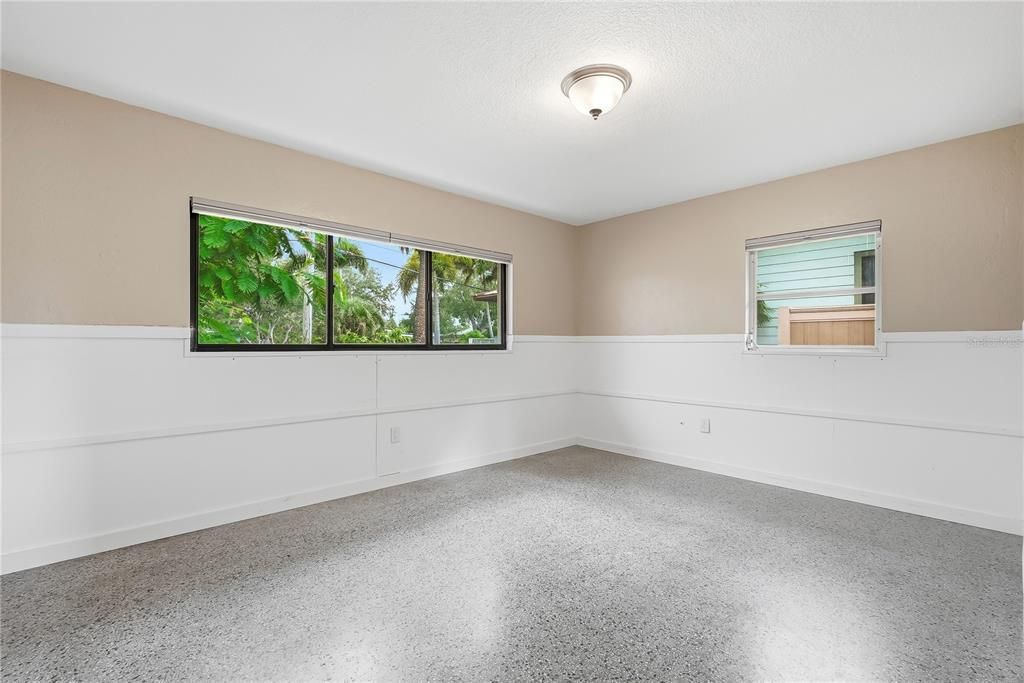 En Venta: $1,230,000 (3 camas, 2 baños, 1942 Pies cuadrados)