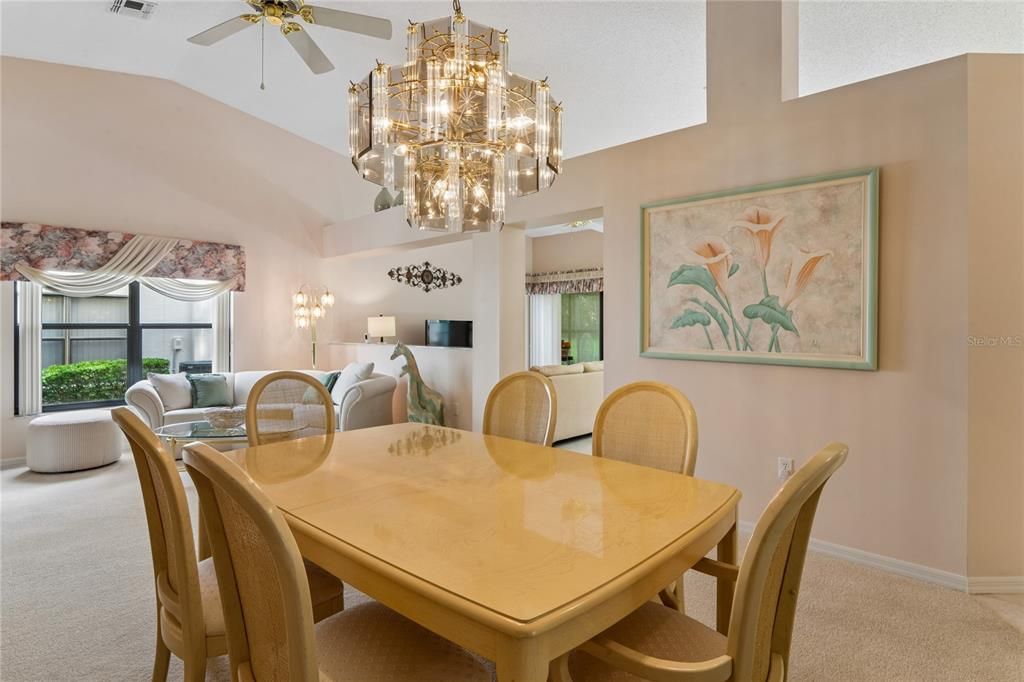 For Sale: $268,500 (2 beds, 2 baths, 1576 Square Feet)