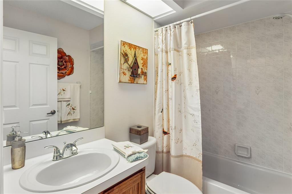 For Sale: $268,500 (2 beds, 2 baths, 1576 Square Feet)