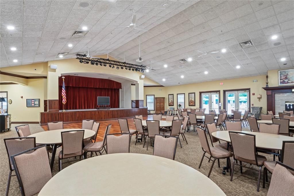 For Sale: $268,500 (2 beds, 2 baths, 1576 Square Feet)