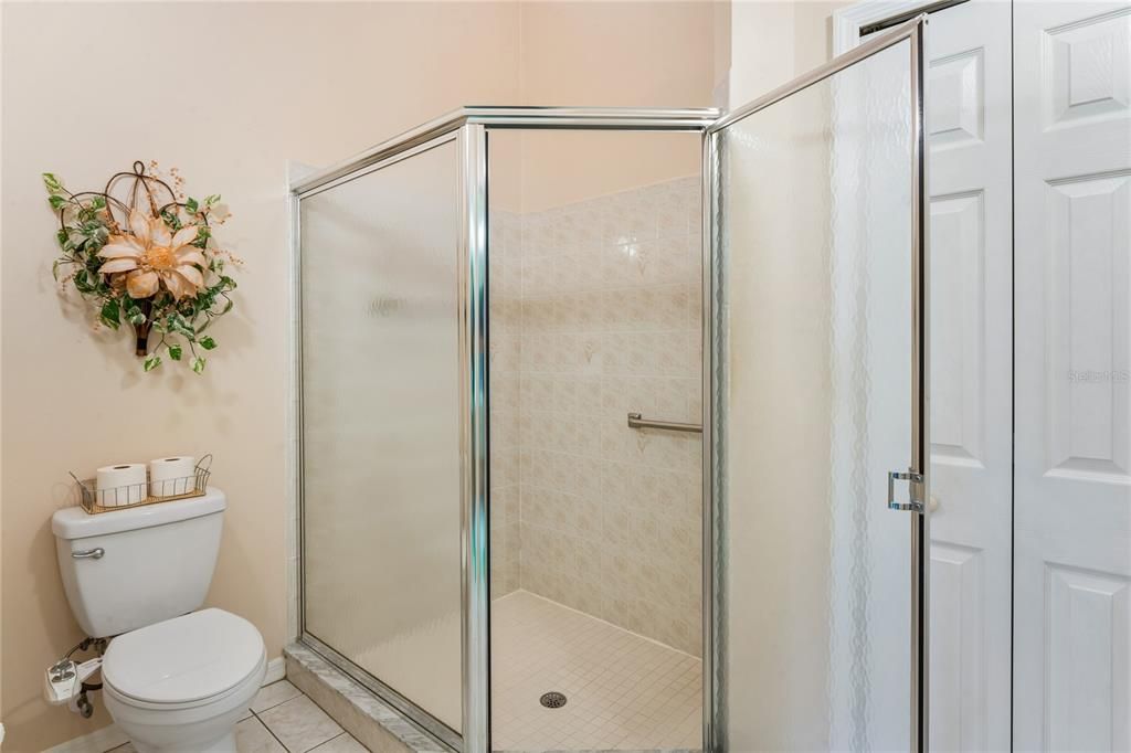 For Sale: $268,500 (2 beds, 2 baths, 1576 Square Feet)