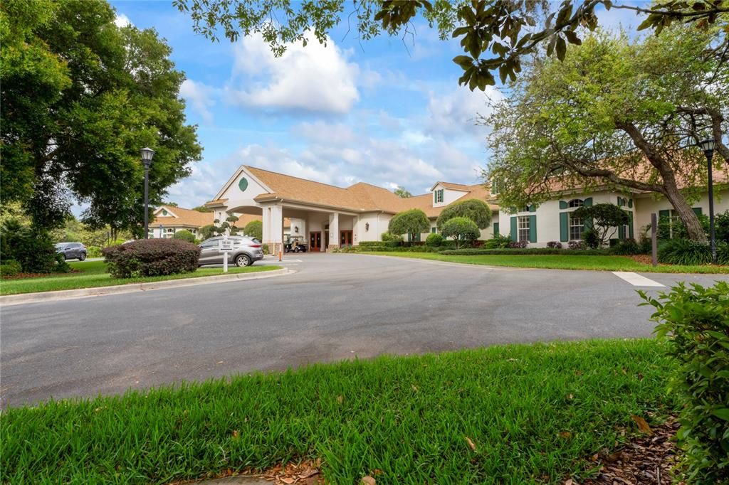 For Sale: $268,500 (2 beds, 2 baths, 1576 Square Feet)