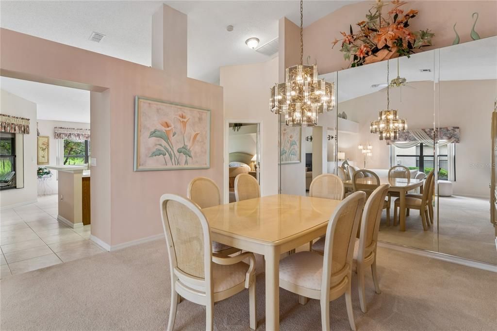 For Sale: $268,500 (2 beds, 2 baths, 1576 Square Feet)