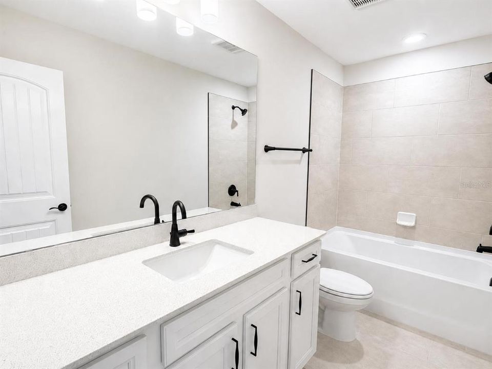 For Rent: $5,200 (5 beds, 3 baths, 2631 Square Feet)