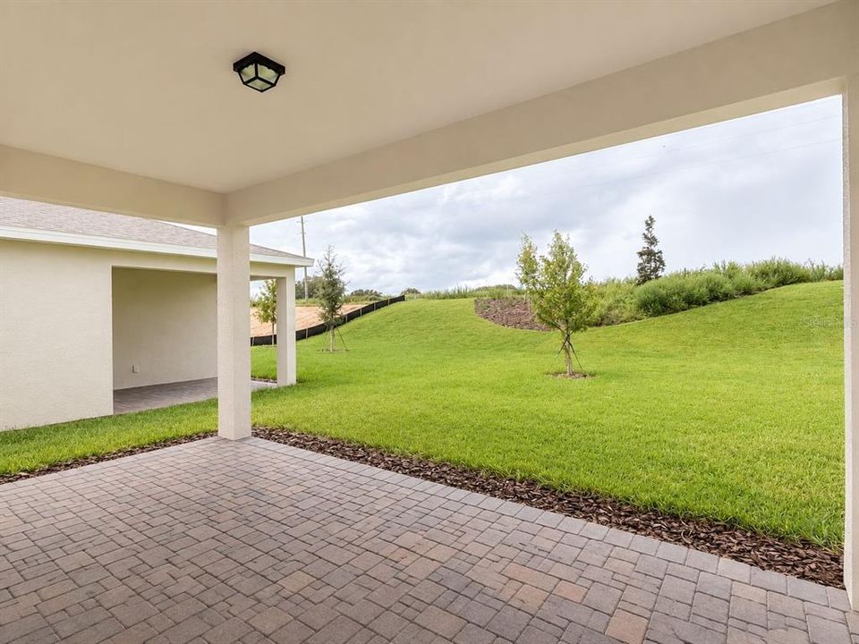 For Rent: $5,200 (5 beds, 3 baths, 2631 Square Feet)