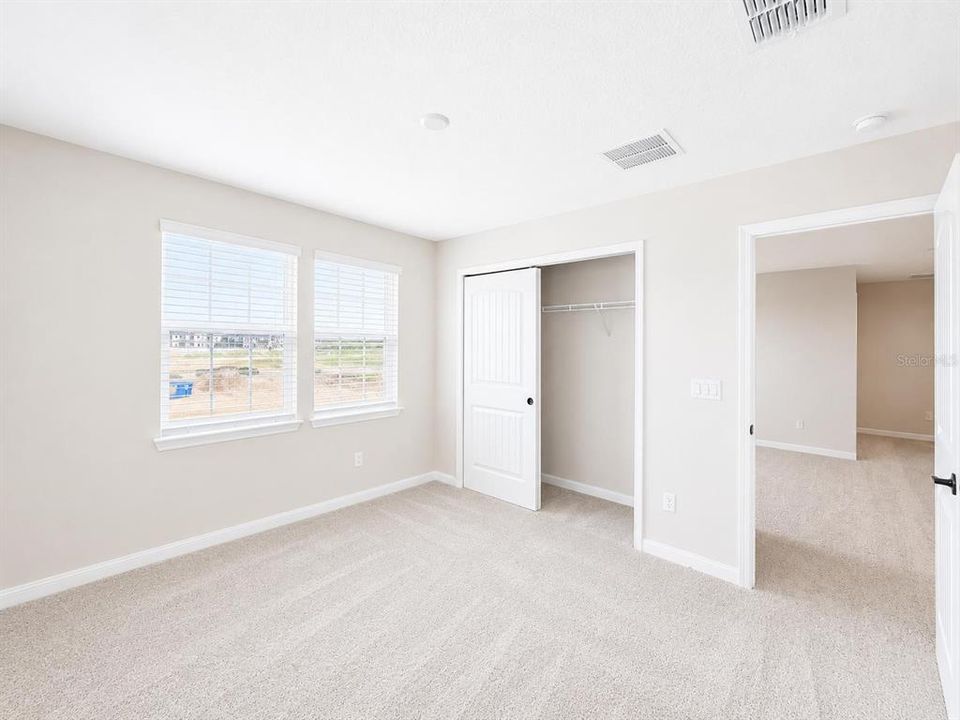 For Rent: $5,200 (5 beds, 3 baths, 2631 Square Feet)