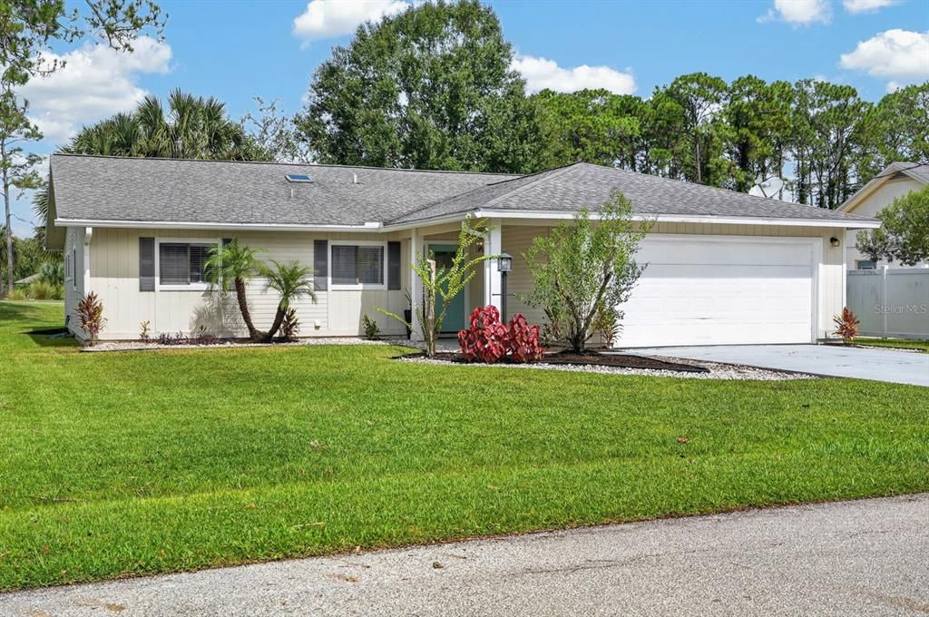 For Sale: $329,000 (3 beds, 2 baths, 1768 Square Feet)
