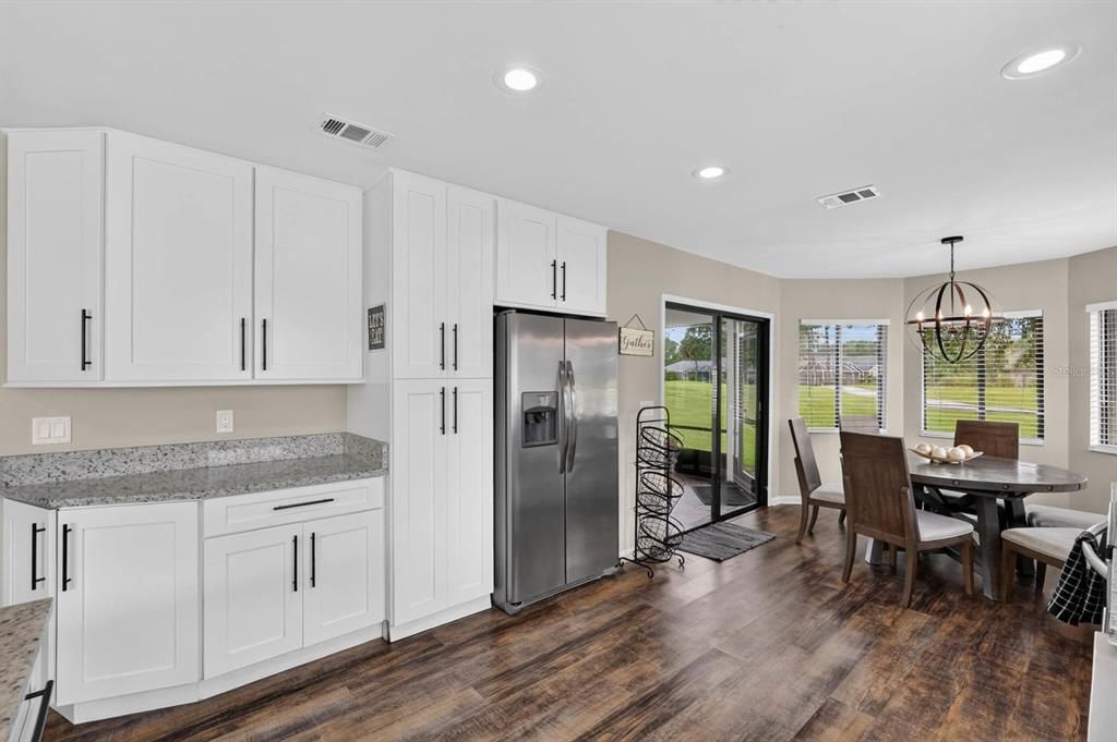 For Sale: $329,000 (3 beds, 2 baths, 1768 Square Feet)