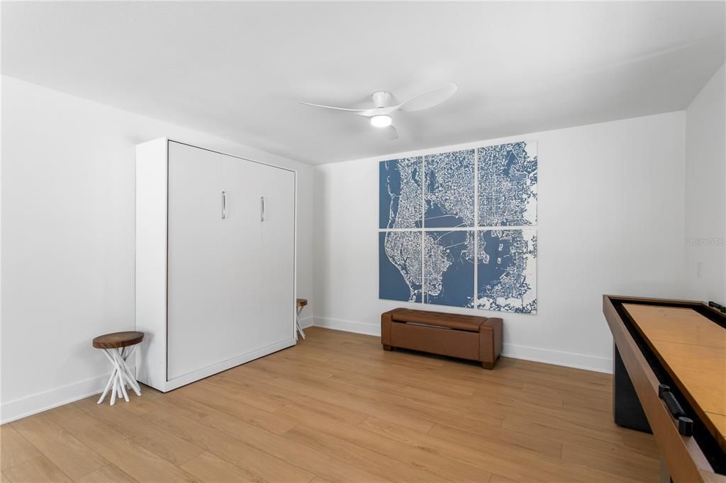 For Sale: $1,300,000 (3 beds, 2 baths, 1898 Square Feet)