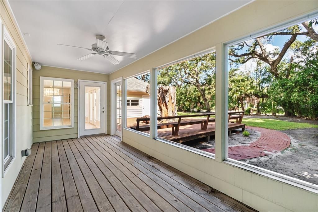 For Sale: $2,300,000 (3 beds, 3 baths, 2764 Square Feet)