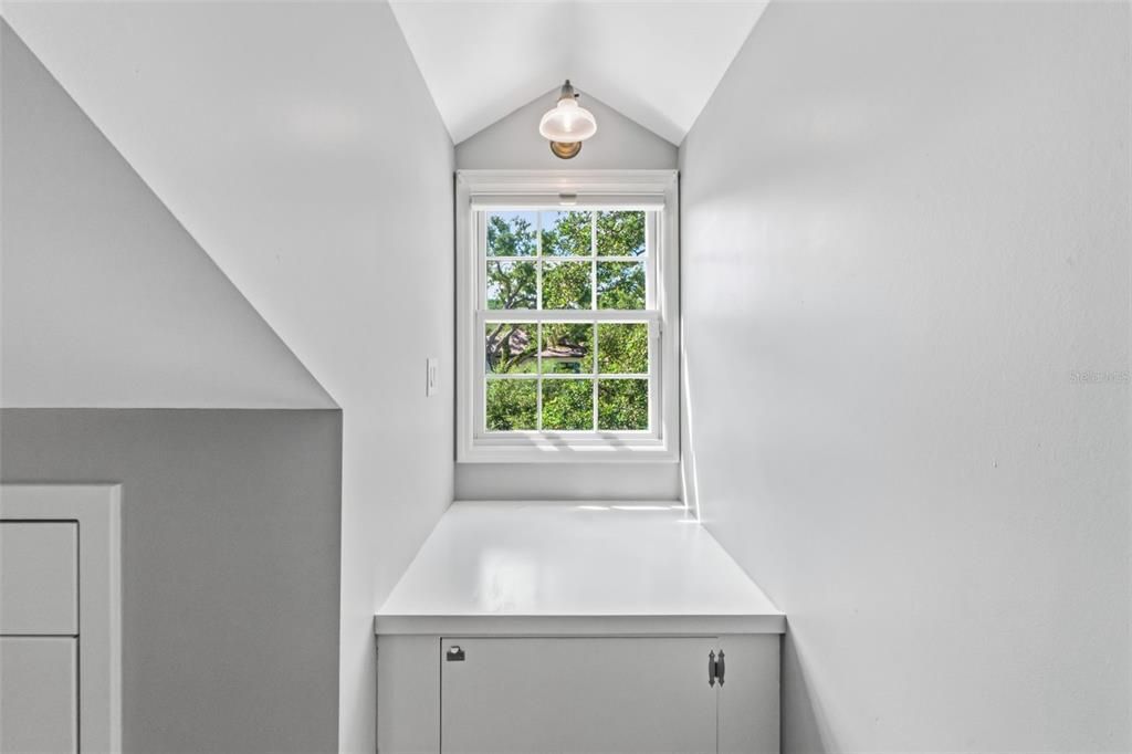 For Sale: $2,300,000 (3 beds, 3 baths, 2764 Square Feet)