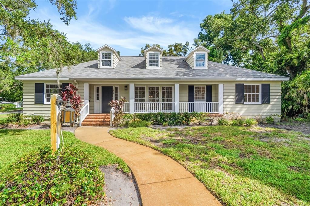 For Sale: $2,300,000 (3 beds, 3 baths, 2764 Square Feet)