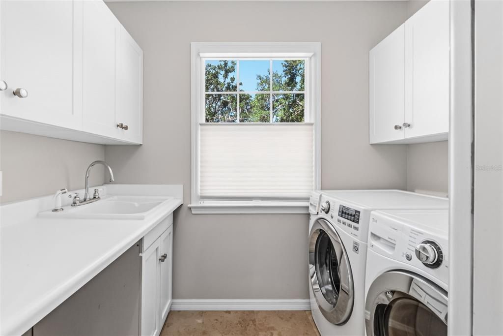 For Sale: $2,300,000 (3 beds, 3 baths, 2764 Square Feet)