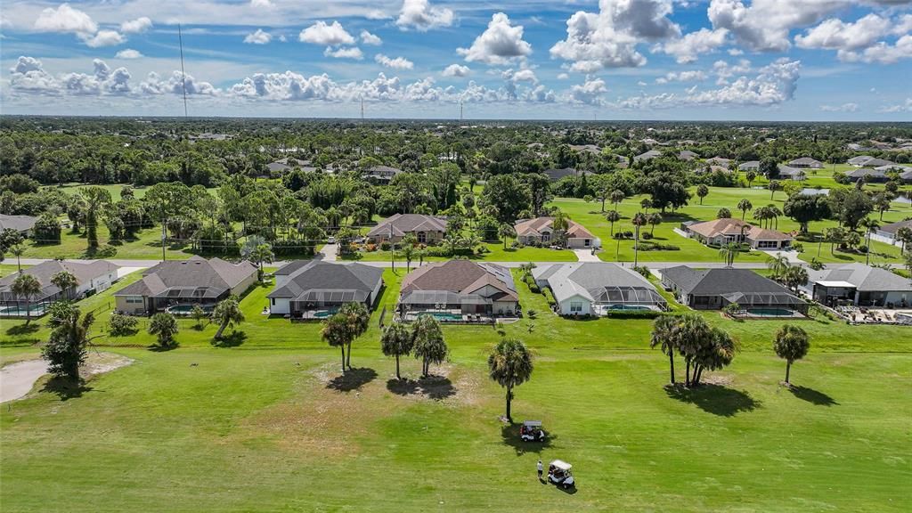 En Venta: $600,000 (3 camas, 2 baños, 2471 Pies cuadrados)