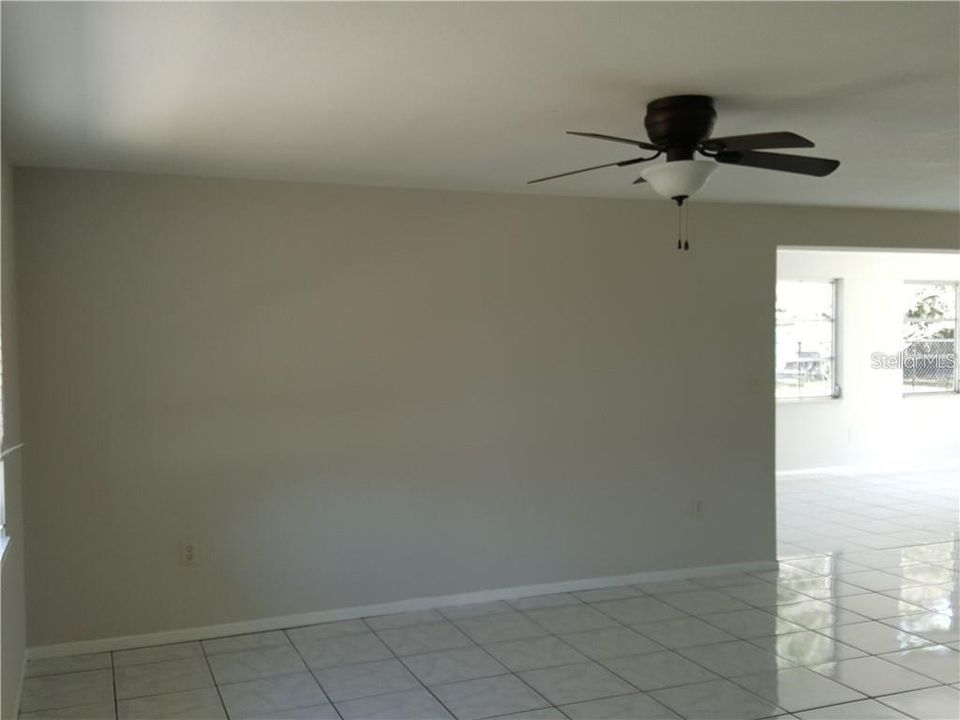 For Rent: $1,775 (2 beds, 2 baths, 1139 Square Feet)