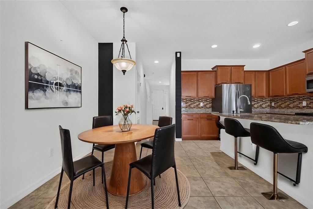На продажу: $279,900 (3 спален, 2 ванн, 1789 Квадратных фут)