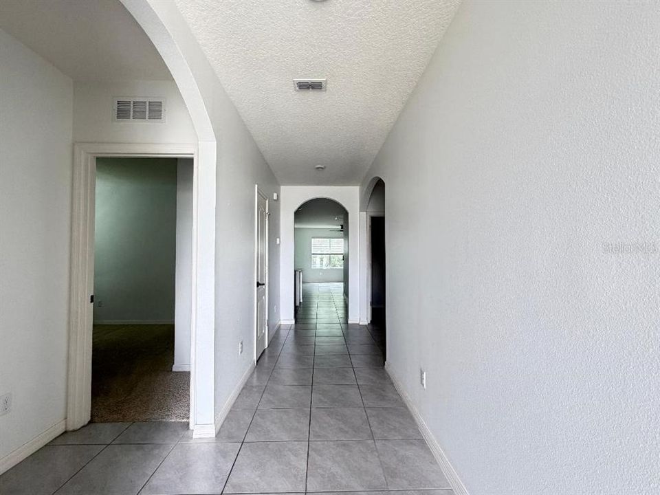 For Rent: $2,500 (4 beds, 2 baths, 1846 Square Feet)