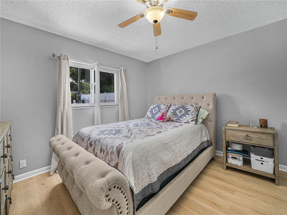 For Sale: $390,000 (4 beds, 2 baths, 1687 Square Feet)