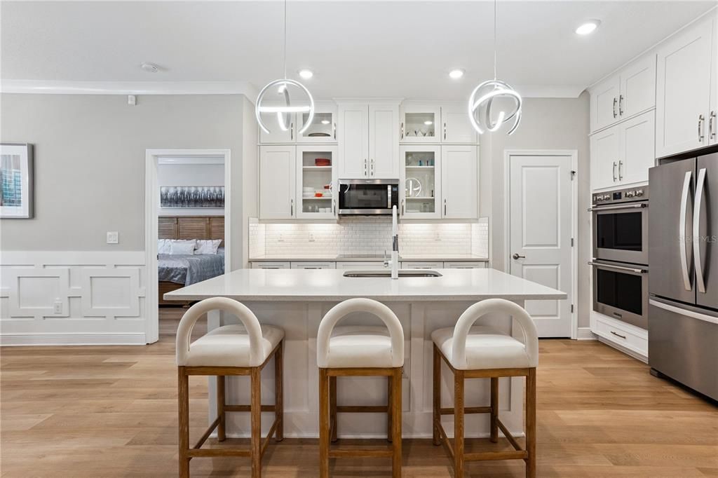 For Sale: $519,900 (3 beds, 2 baths, 2133 Square Feet)