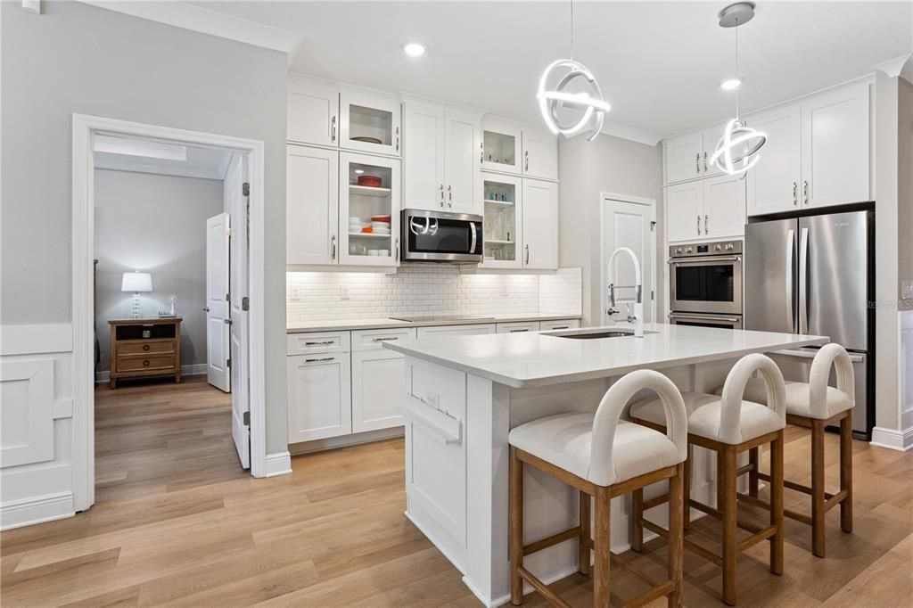 For Sale: $519,900 (3 beds, 2 baths, 2133 Square Feet)