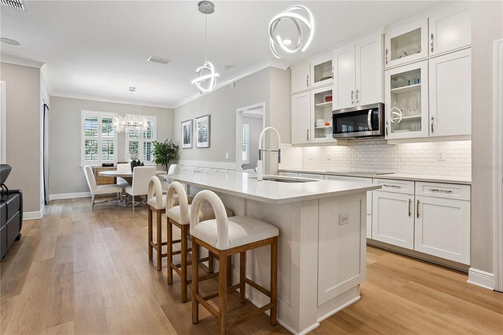 For Sale: $519,900 (3 beds, 2 baths, 2133 Square Feet)