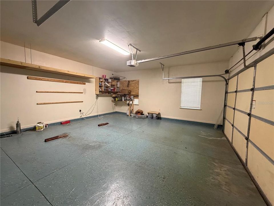 For Rent: $3,700 (4 beds, 3 baths, 2616 Square Feet)