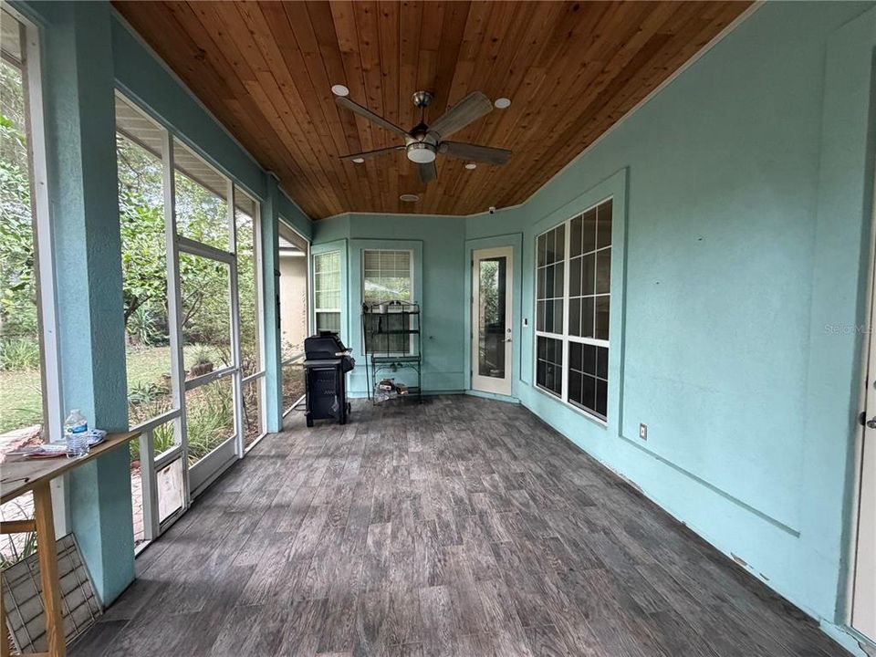 For Rent: $3,700 (4 beds, 3 baths, 2616 Square Feet)