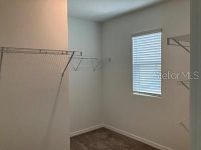 En Venta: $390,000 (5 camas, 3 baños, 2453 Pies cuadrados)