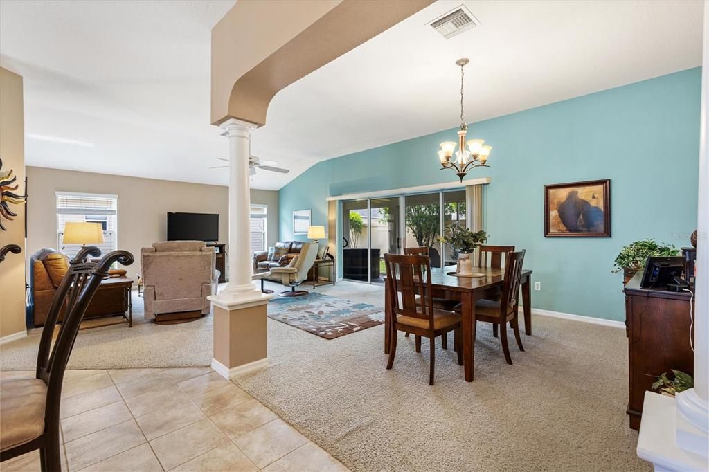 For Sale: $425,000 (3 beds, 2 baths, 1927 Square Feet)