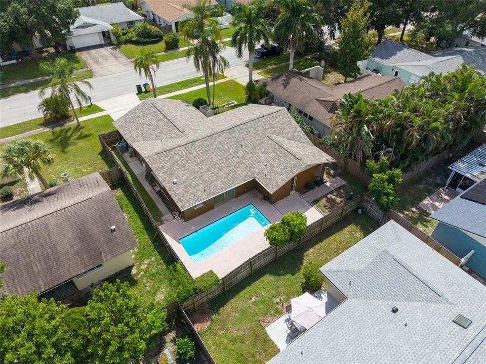 На продажу: $435,000 (4 спален, 2 ванн, 1594 Квадратных фут)