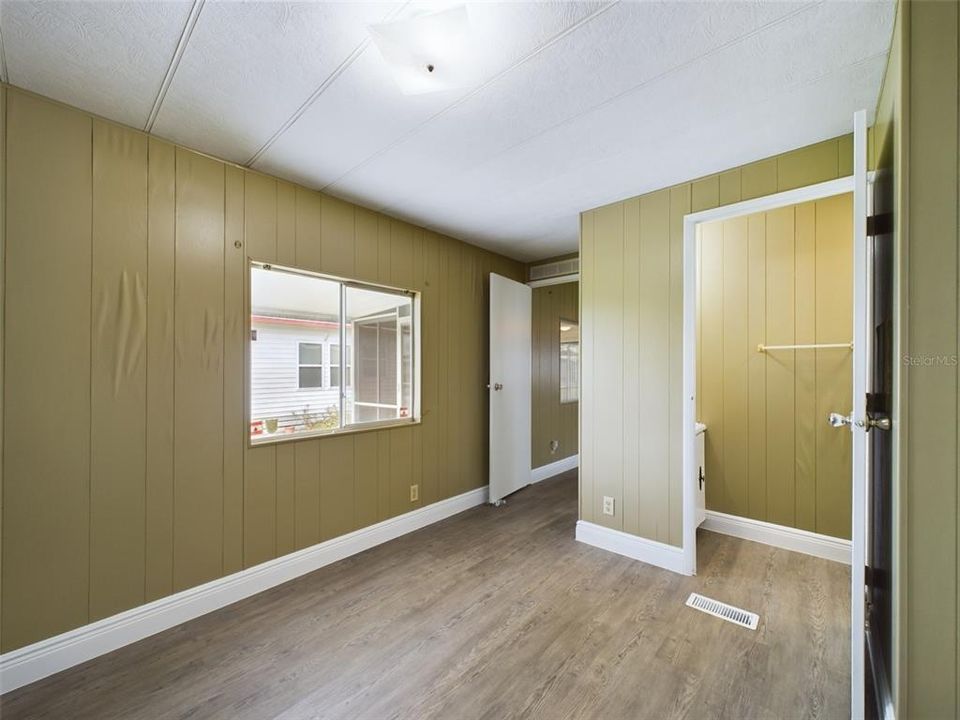 For Rent: $1,200 (2 beds, 2 baths, 969 Square Feet)