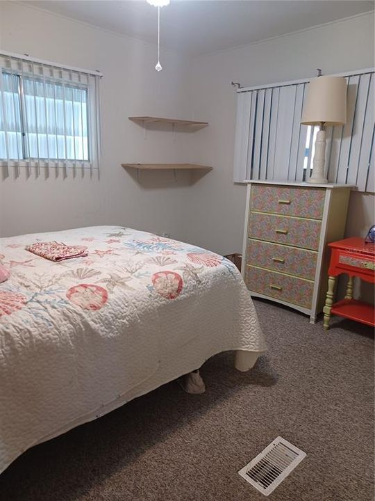 For Sale: $85,000 (2 beds, 1 baths, 864 Square Feet)