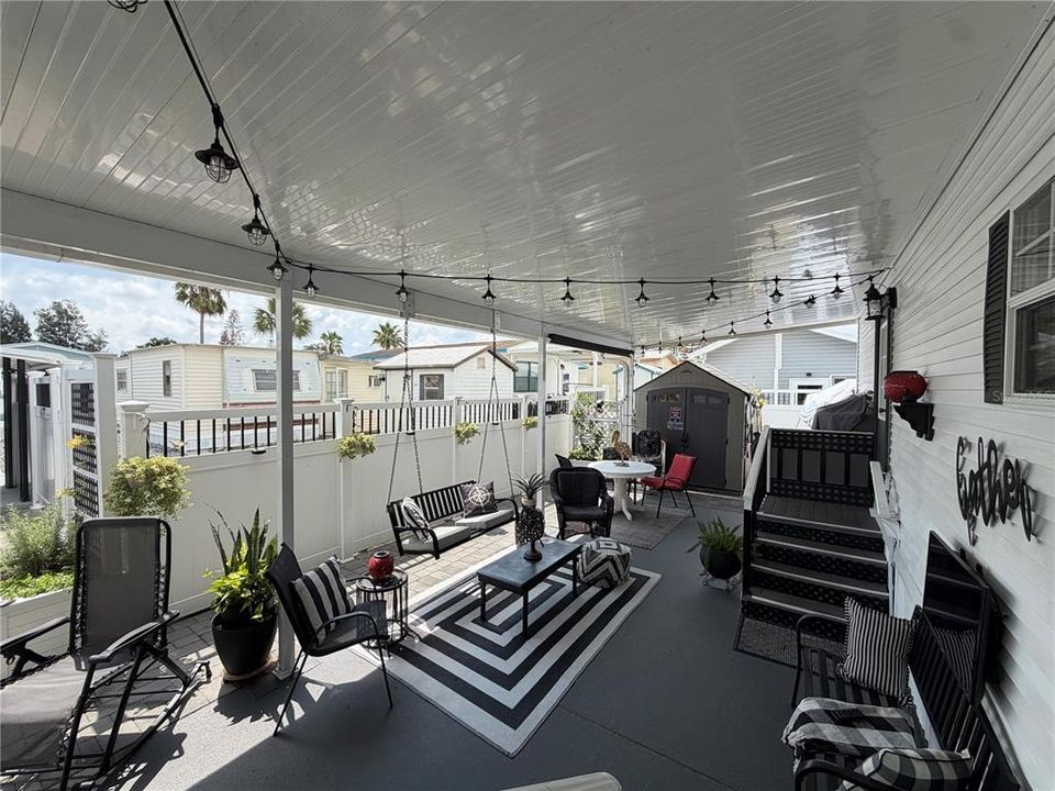For Sale: $135,000 (1 beds, 1 baths, 455 Square Feet)