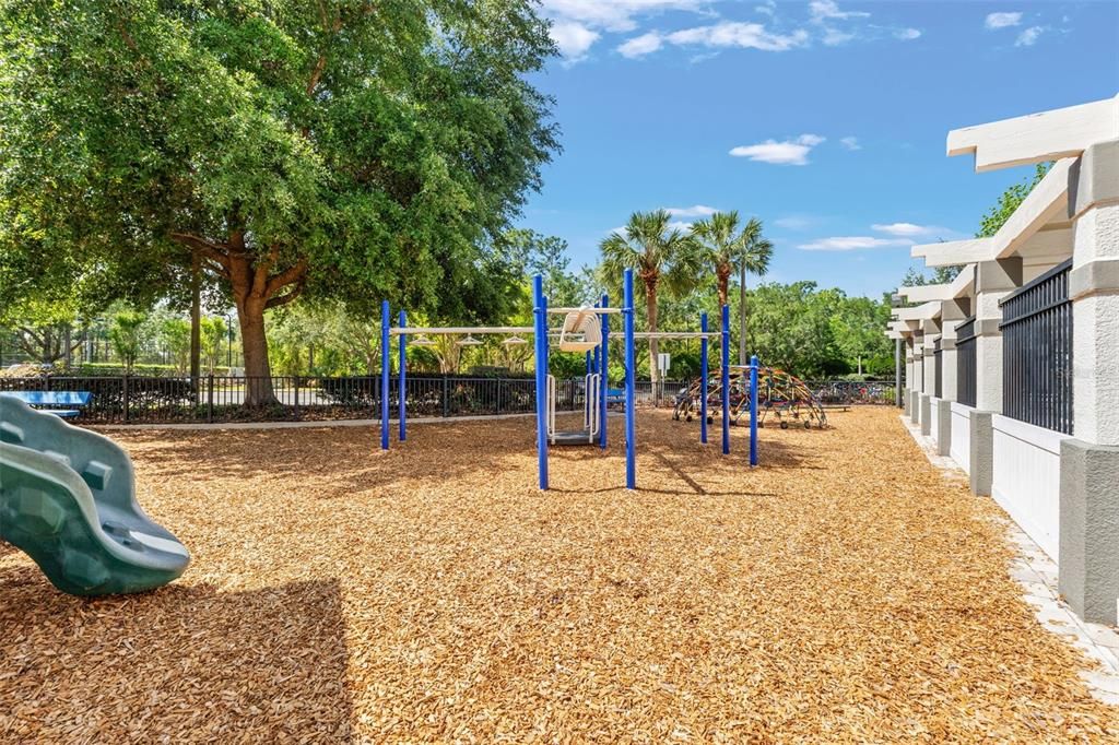 For Sale: $349,999 (4 beds, 3 baths, 2171 Square Feet)