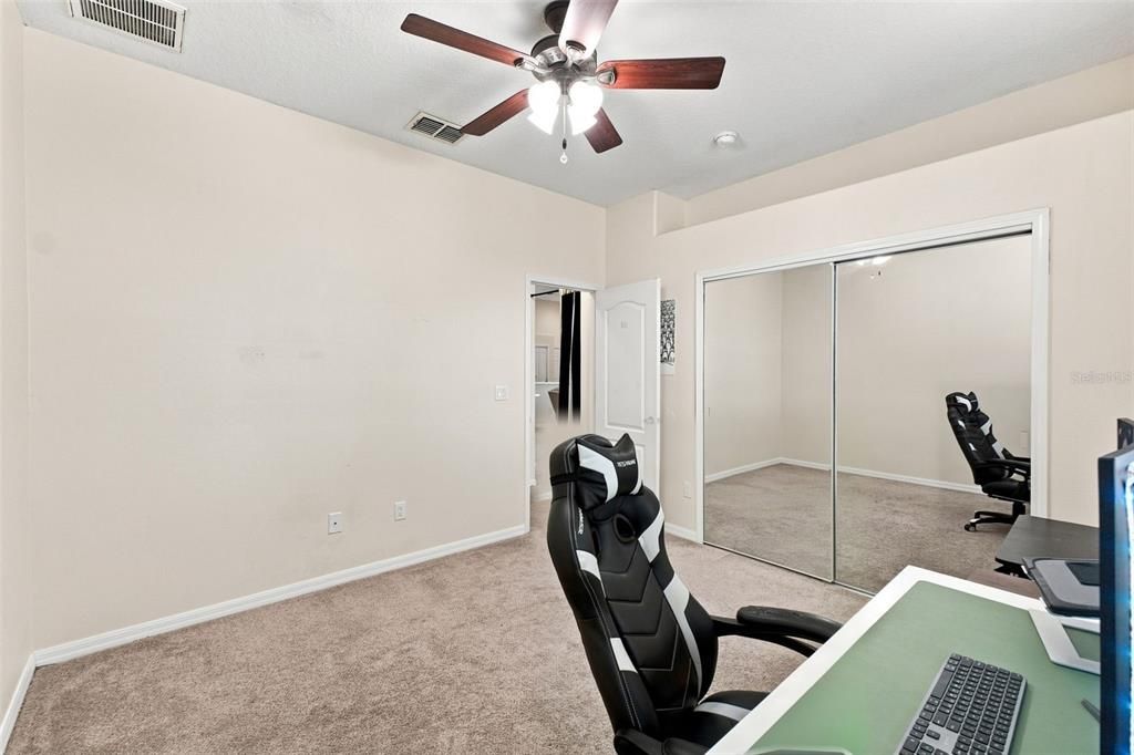 For Sale: $349,999 (4 beds, 3 baths, 2171 Square Feet)