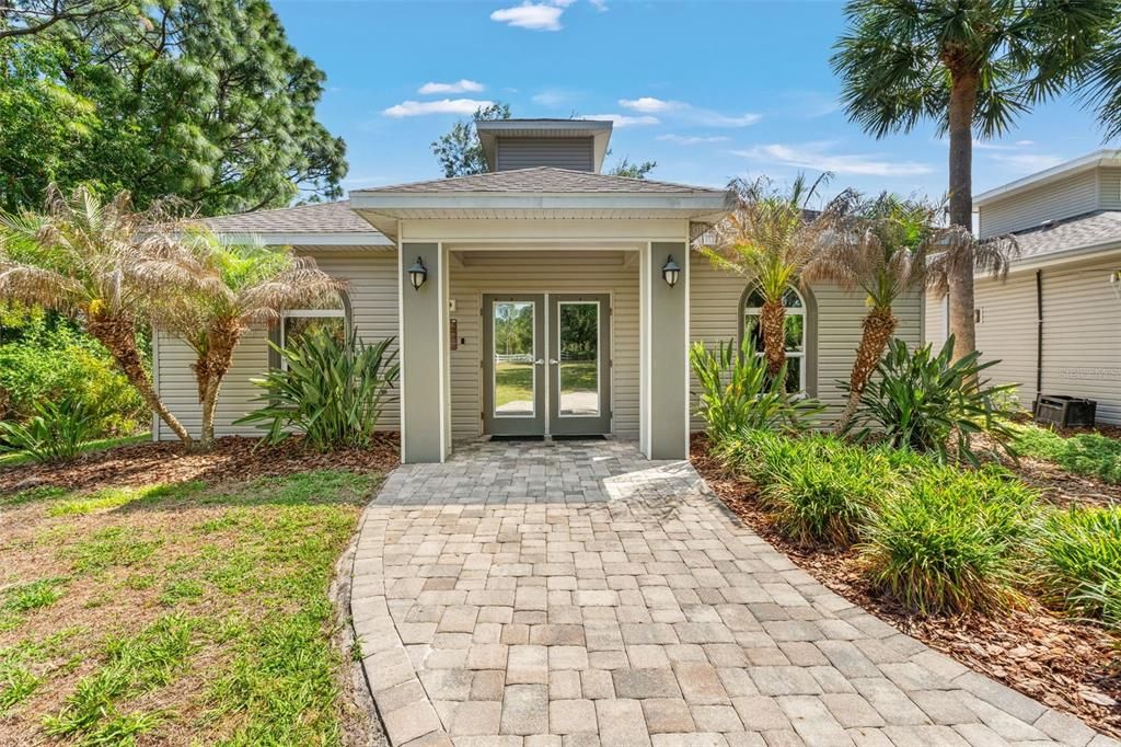 For Sale: $349,999 (4 beds, 3 baths, 2171 Square Feet)