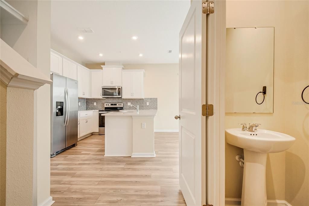 For Sale: $390,000 (4 beds, 2 baths, 1627 Square Feet)