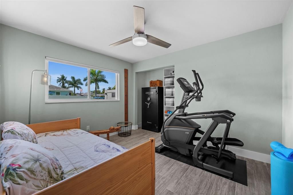 For Sale: $675,000 (3 beds, 2 baths, 1754 Square Feet)