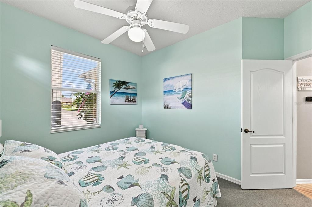 For Sale: $224,900 (2 beds, 2 baths, 1340 Square Feet)
