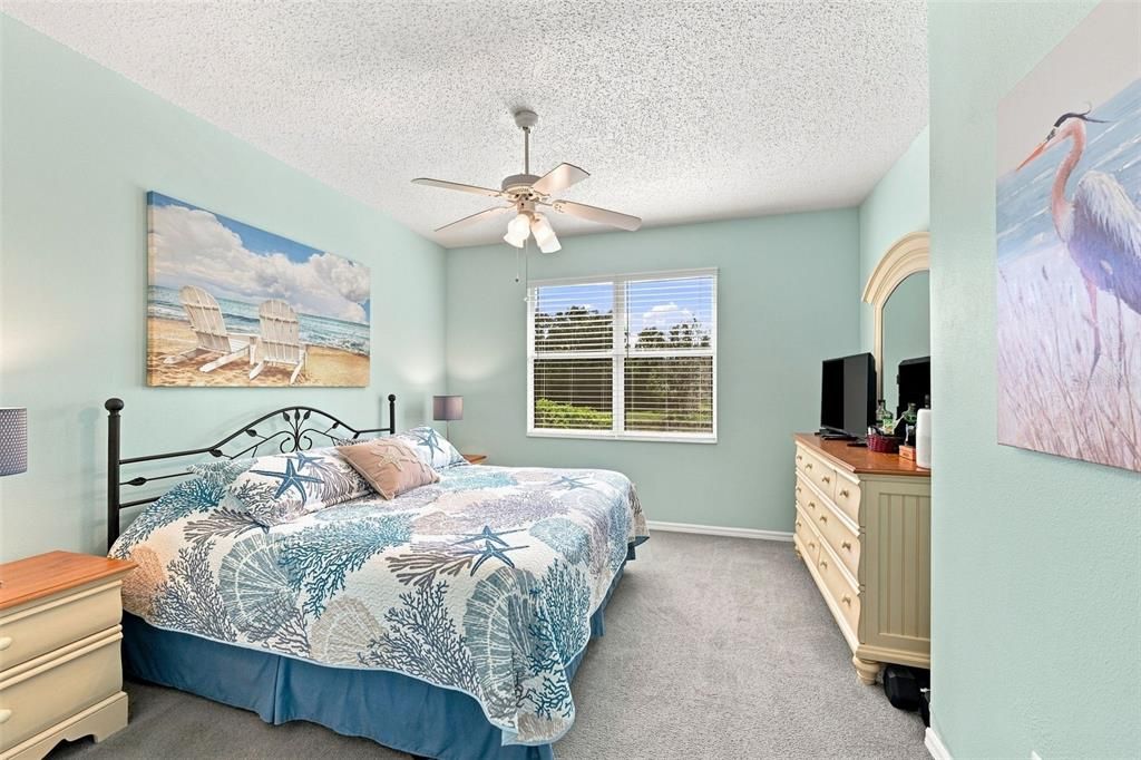 For Sale: $224,900 (2 beds, 2 baths, 1340 Square Feet)