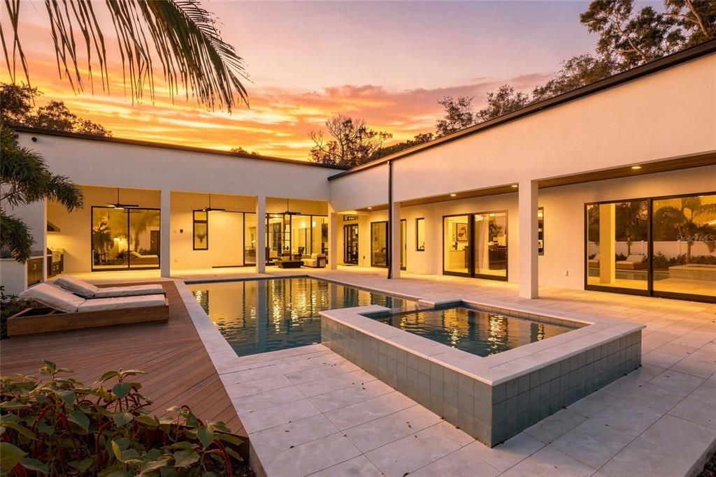 En Venta: $3,000,000 (5 camas, 5 baños, 3983 Pies cuadrados)