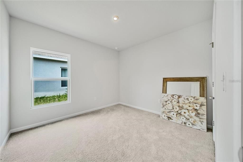For Rent: $2,000 (3 beds, 2 baths, 1491 Square Feet)