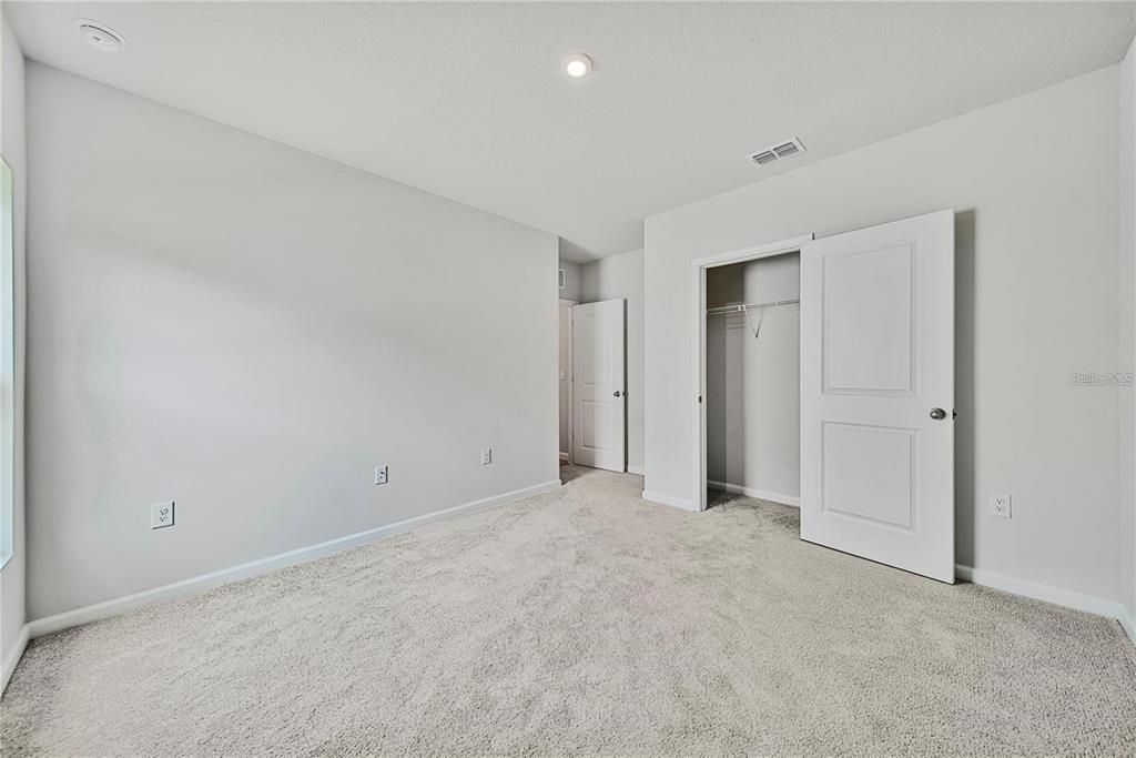 For Rent: $2,000 (3 beds, 2 baths, 1491 Square Feet)