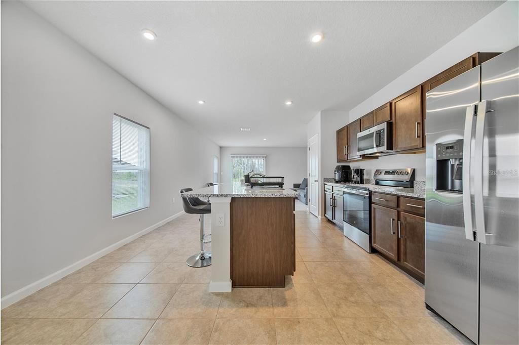 For Rent: $2,000 (3 beds, 2 baths, 1491 Square Feet)
