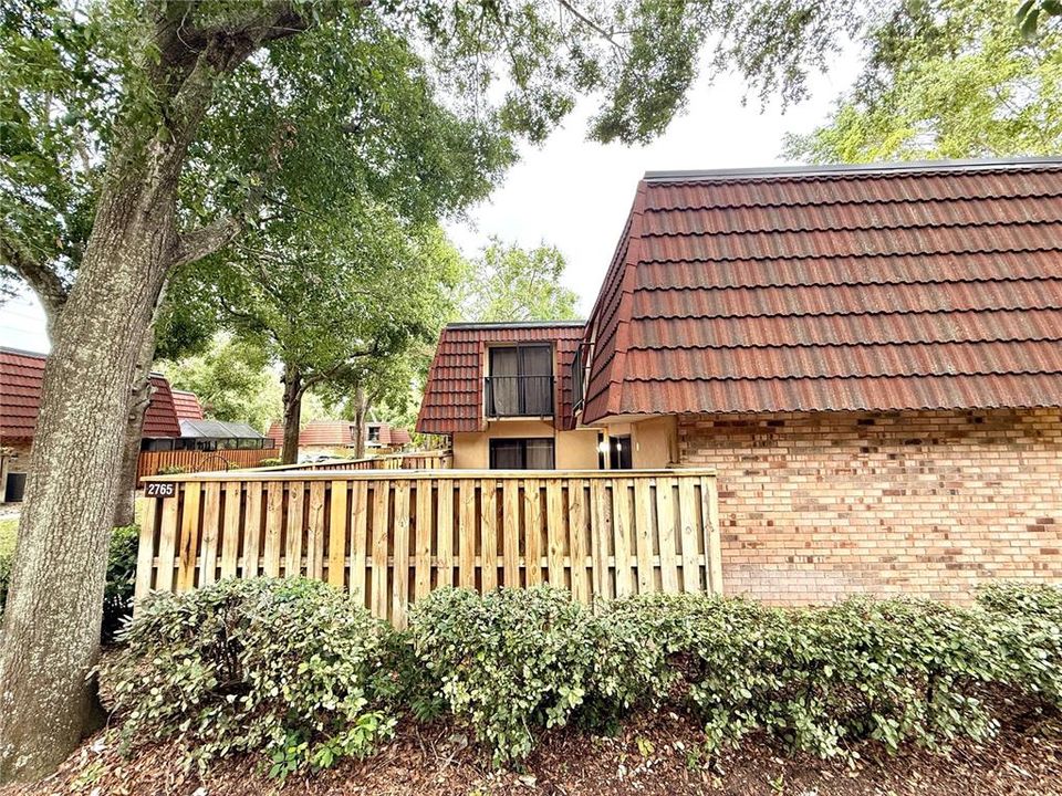 For Rent: $2,200 (2 beds, 2 baths, 1344 Square Feet)
