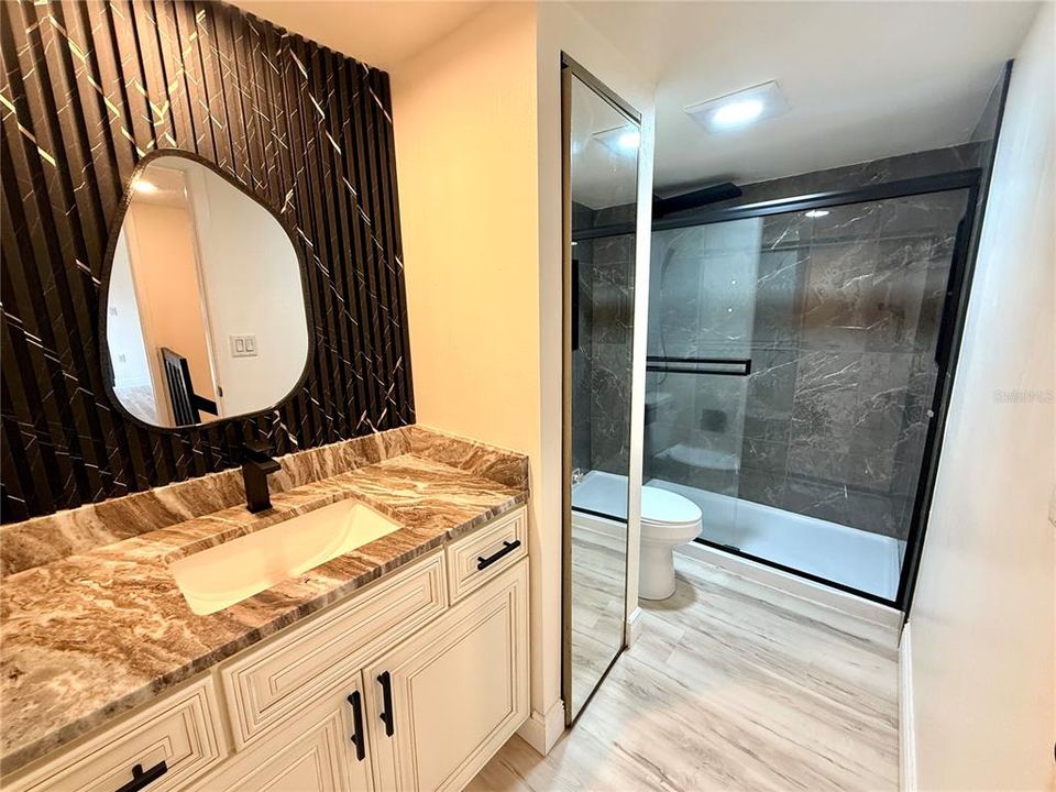 For Rent: $2,200 (2 beds, 2 baths, 1344 Square Feet)
