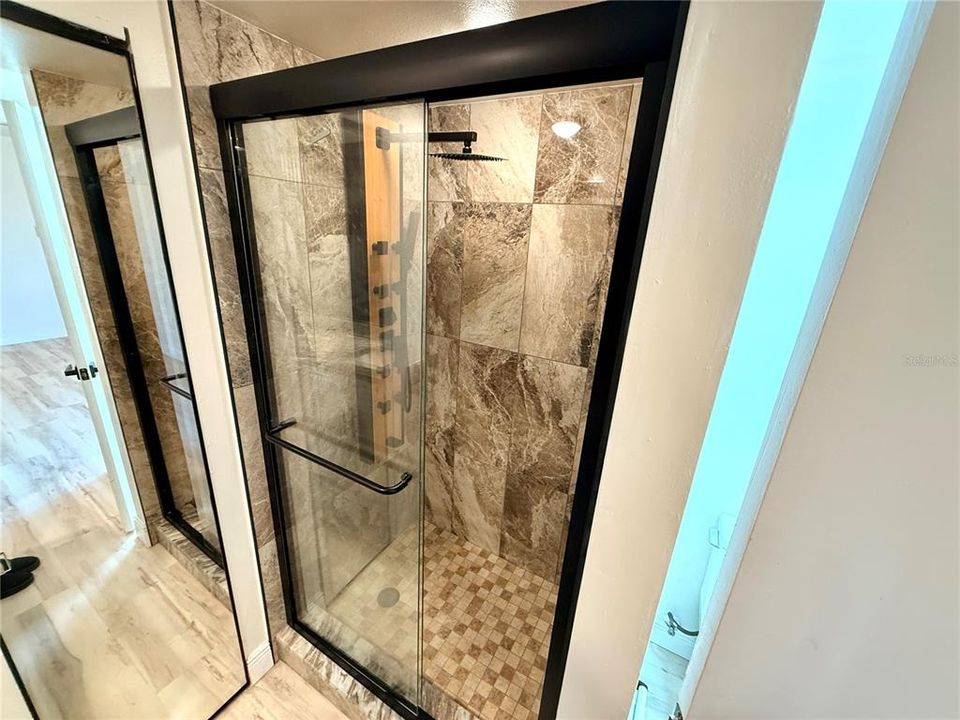 For Rent: $2,200 (2 beds, 2 baths, 1344 Square Feet)