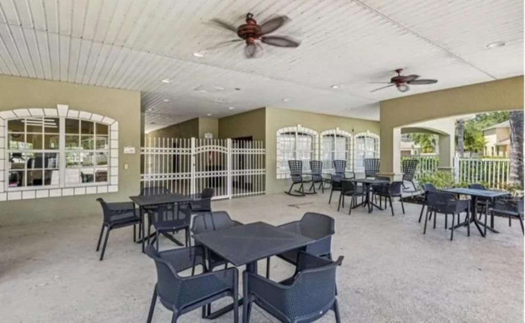 En Venta: $219,900 (2 camas, 2 baños, 1008 Pies cuadrados)