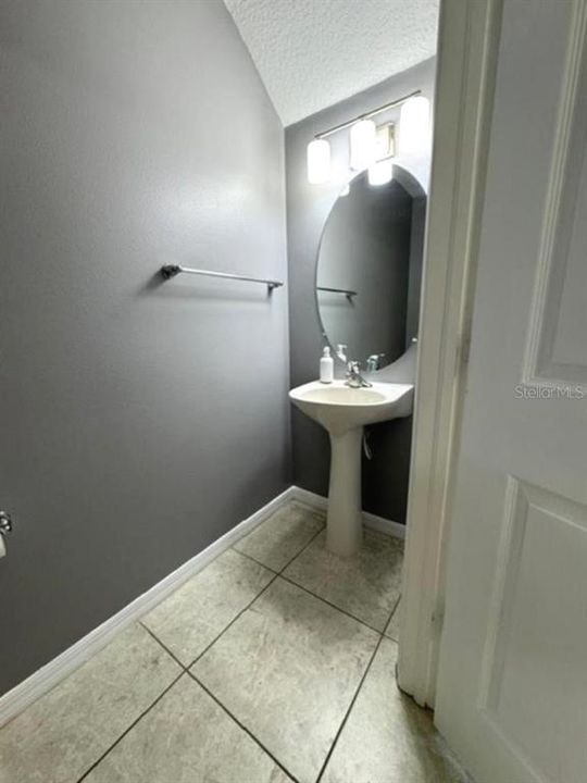 En Venta: $219,900 (2 camas, 2 baños, 1008 Pies cuadrados)