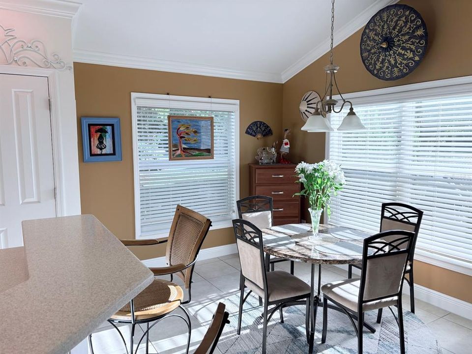 For Sale: $539,900 (3 beds, 2 baths, 2000 Square Feet)